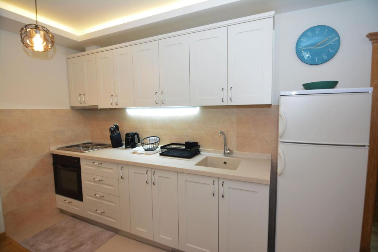 Apartments Olive Котор Екстер'єр фото