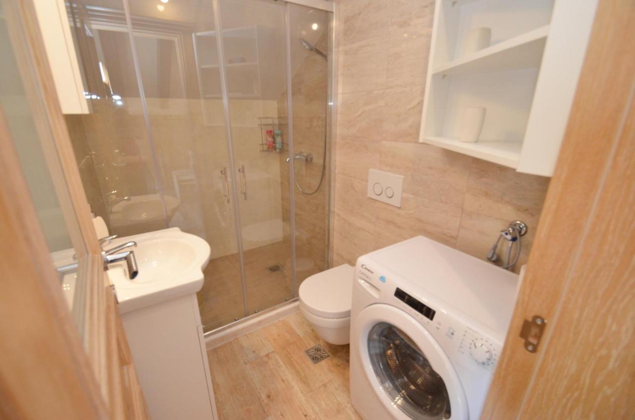 Apartments Olive Котор Екстер'єр фото