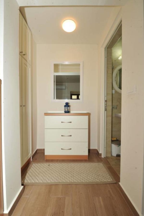 Apartments Olive Котор Екстер'єр фото